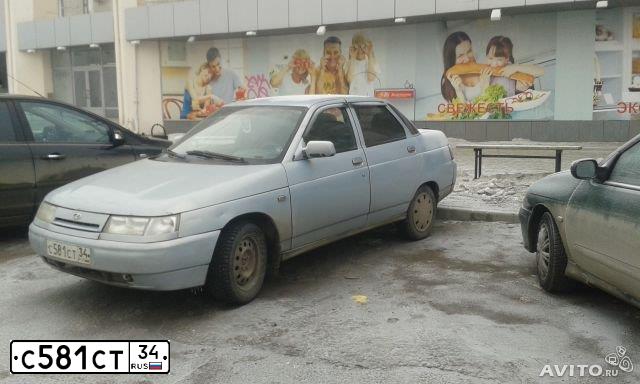 Фото автомобиля LADA 2110 LADA, 2004 — госномер С581СТ34. Цвет: СЕРЕБРИСТО ЖЕЛТЫЙ
