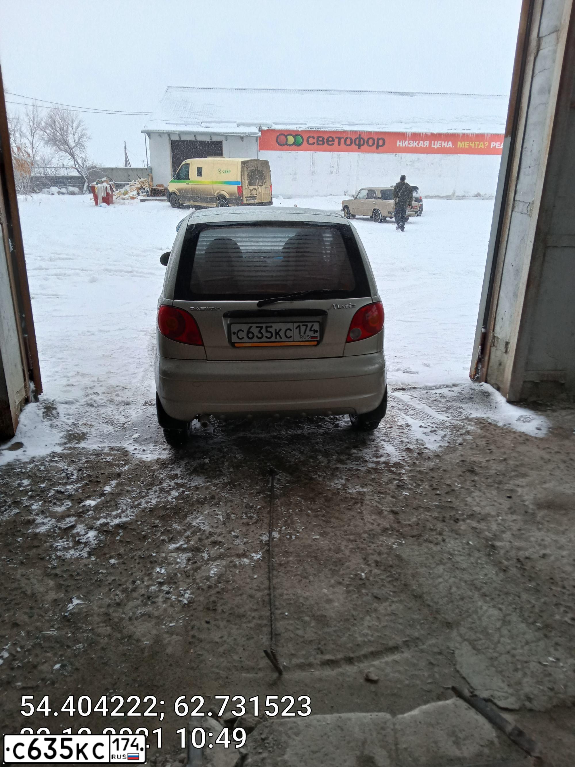 Фото автомобиля DAEWOO MATIZ, 2006 — госномер С635КС174. Цвет: ПЕРЛАМУТРОВО-СЕРЕБР