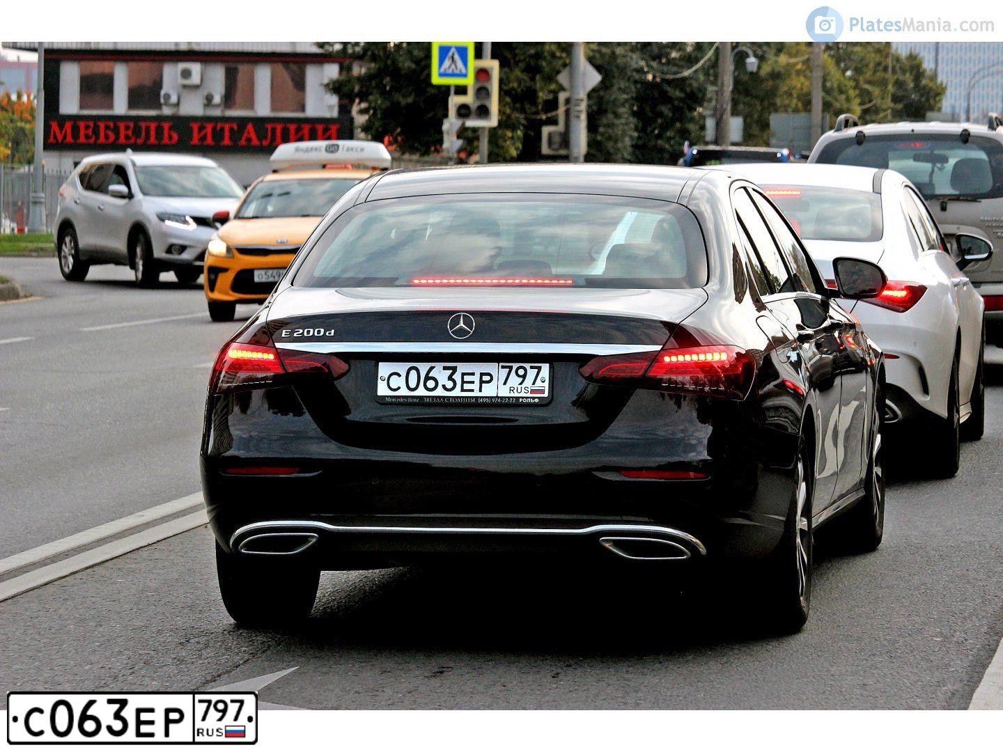 Фото автомобиля MERCEDES-BENZ E-CLASS, 2021 — госномер У277МВ198. Цвет: ЧЕРНЫЙ