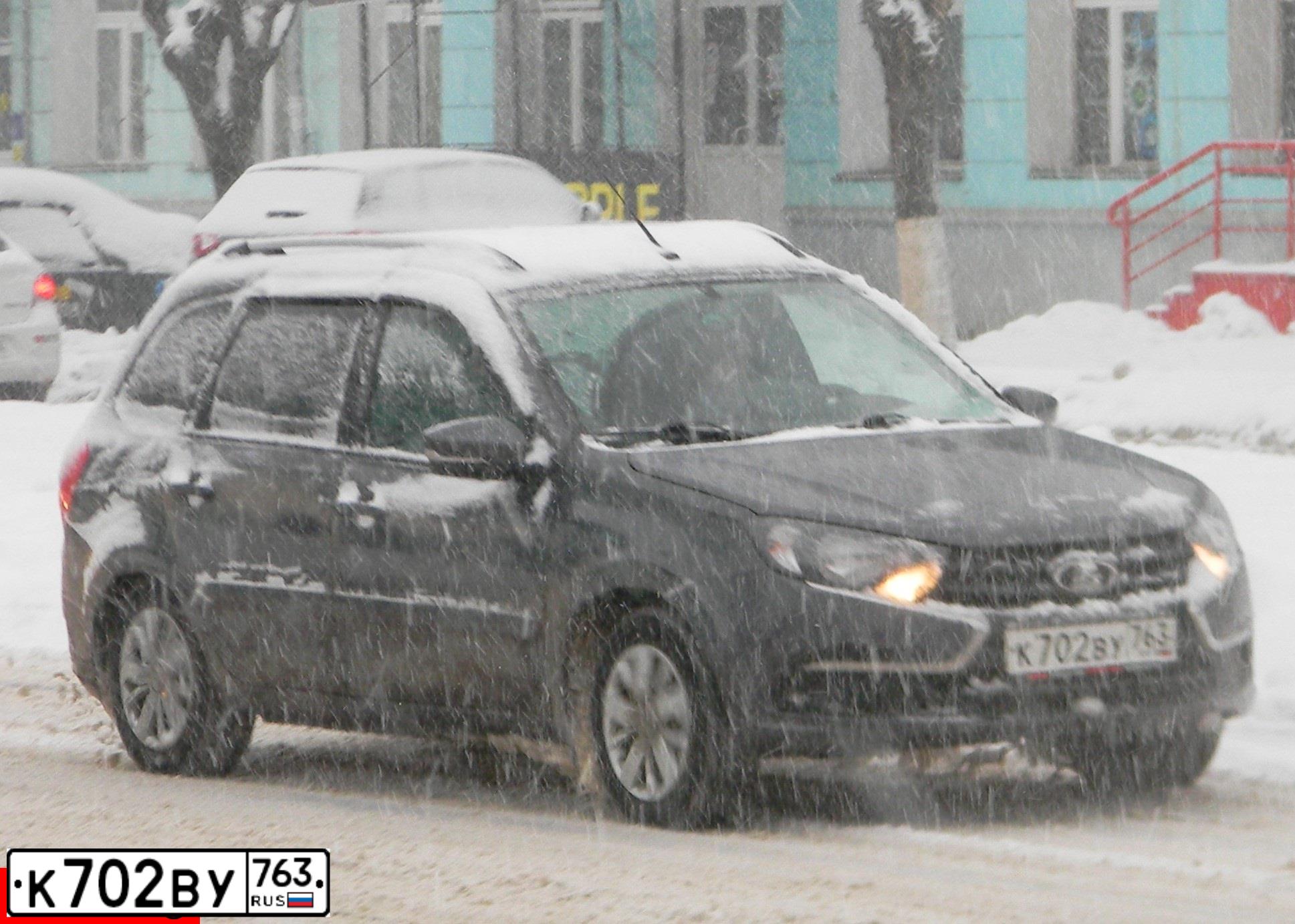 Фото автомобиля LADA 2194 KALINA, 2018 — госномер К702ВУ763. Цвет: серебристо-темно-серый