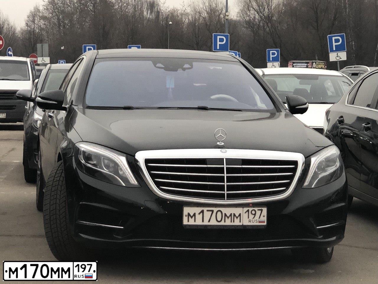 Фото автомобиля BMW X5, 2005 — госномер М170ММ197. Цвет: ЧЕРНЫЙ