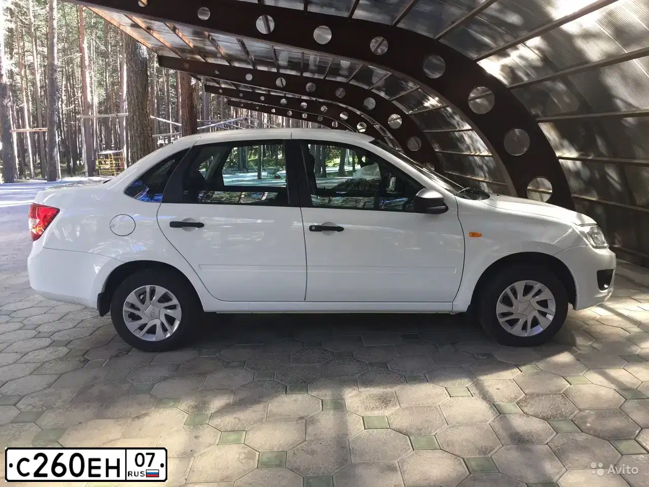 Фото автомобиля LADA 2190 GRANTA, 2016 — госномер С344ОО15. Цвет: Белый