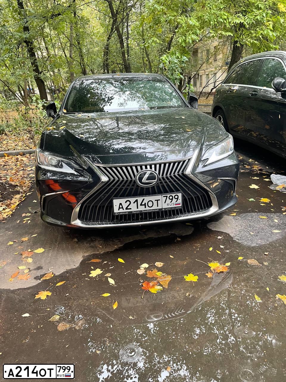 Фото автомобиля LEXUS S ES, 2019 — госномер А214ОТ799