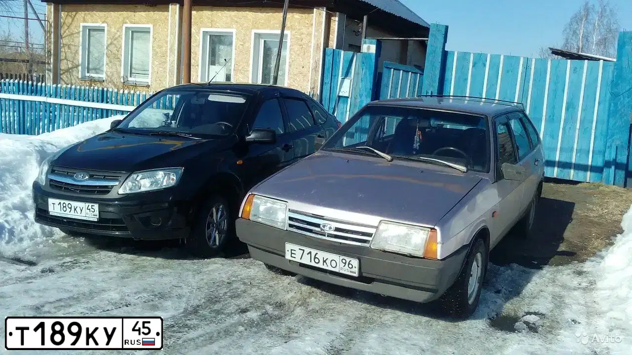 Фото автомобиля LADA 2191 GRANTA, 2015 — госномер Т189КУ45. Цвет: ЧЕРНЫЙ