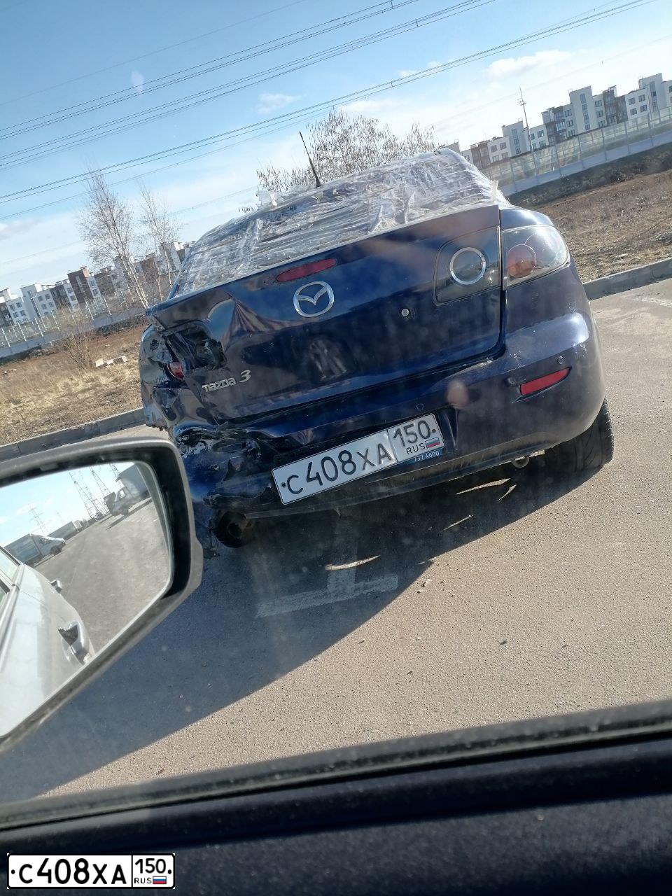 Фото автомобиля MAZDA 3, 2005 — госномер С408ХА150. Цвет: синий