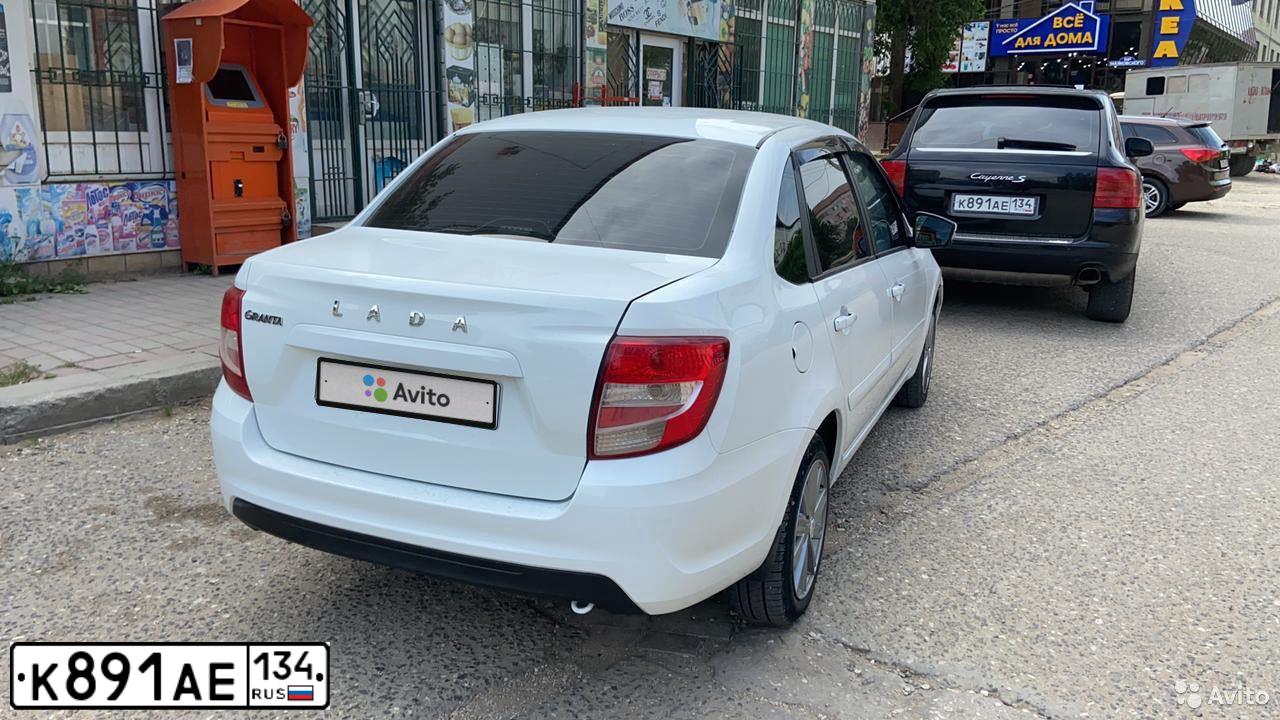 Фото автомобиля PORSCHE CAYENNE, 2006 — госномер Х448НЕ05. Цвет: ЧЕРНЫЙ