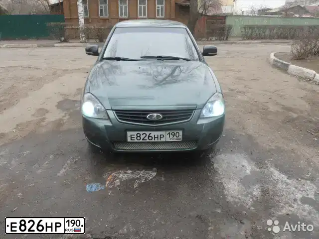 Фото автомобиля LADA 2170 PRIORA, 2011 — госномер Е826НР68. Цвет: СЕРО-СИНЕ ЗЕЛЕНЫЙ