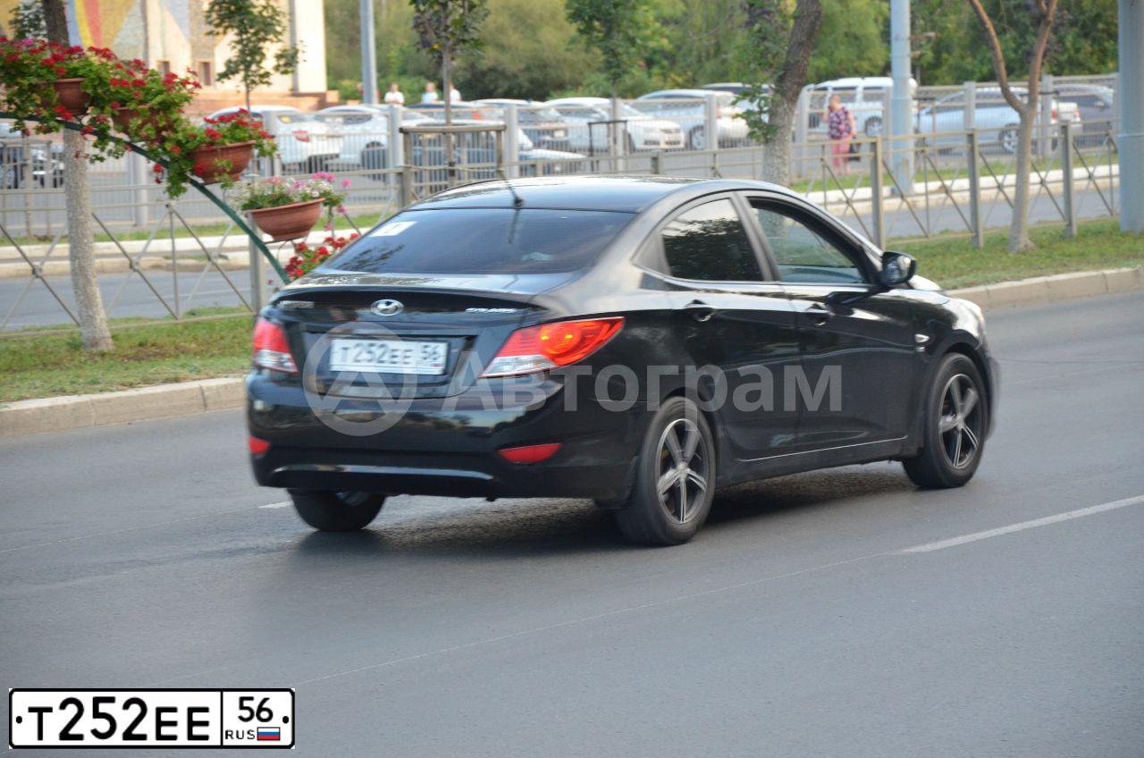 Фото автомобиля HYUNDAI SOLARIS, 2011 — госномер Х571КК196