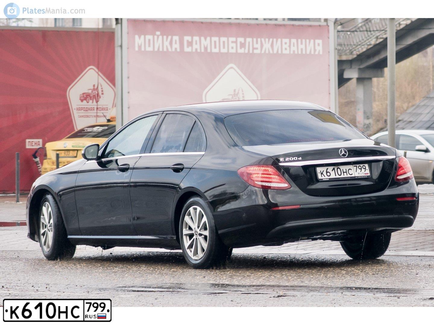 Фото автомобиля MERCEDES E-KLASSE, 2019 — госномер К610НС799. Цвет: ЧЕРНЫЙ