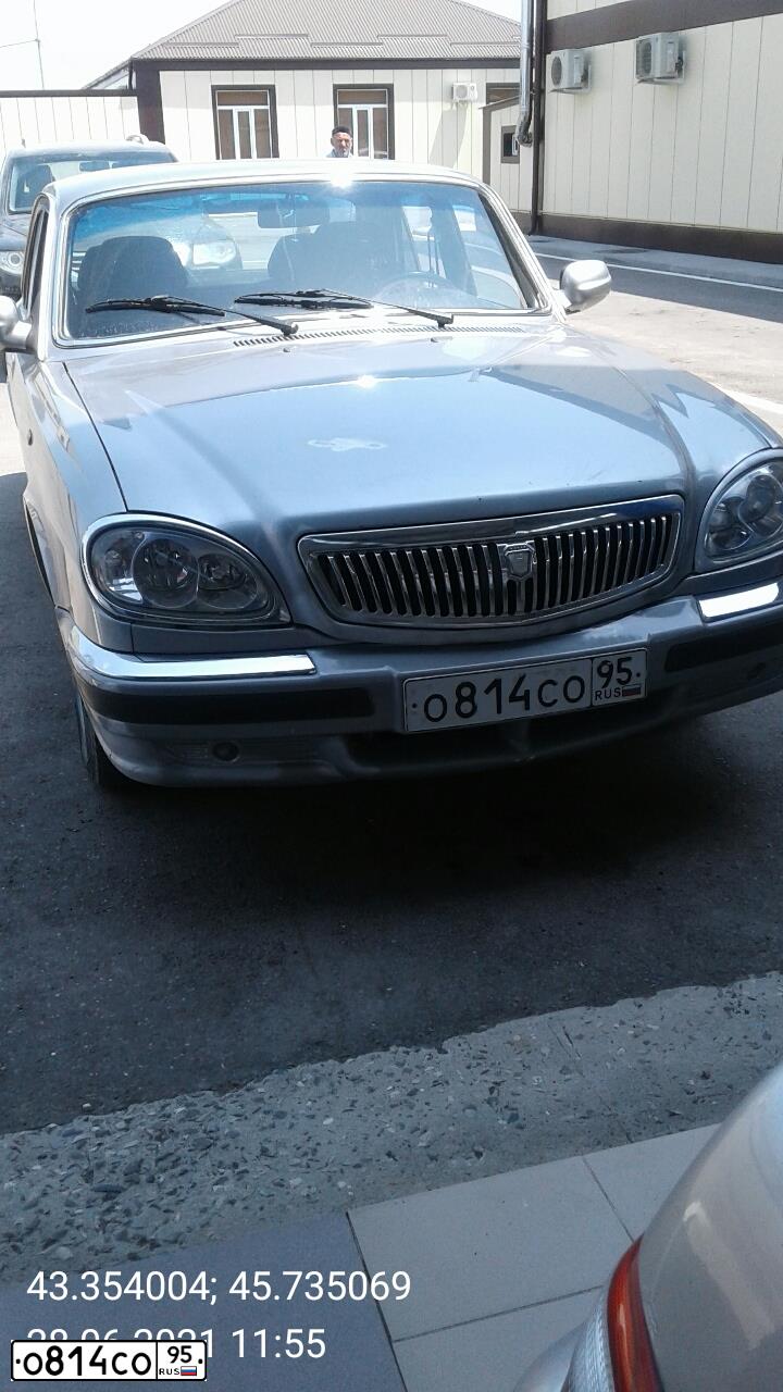 Фото автомобиля GAZ 3110 WOLGA, 2004 — госномер О814СО95. Цвет: СИЛЬВЕР