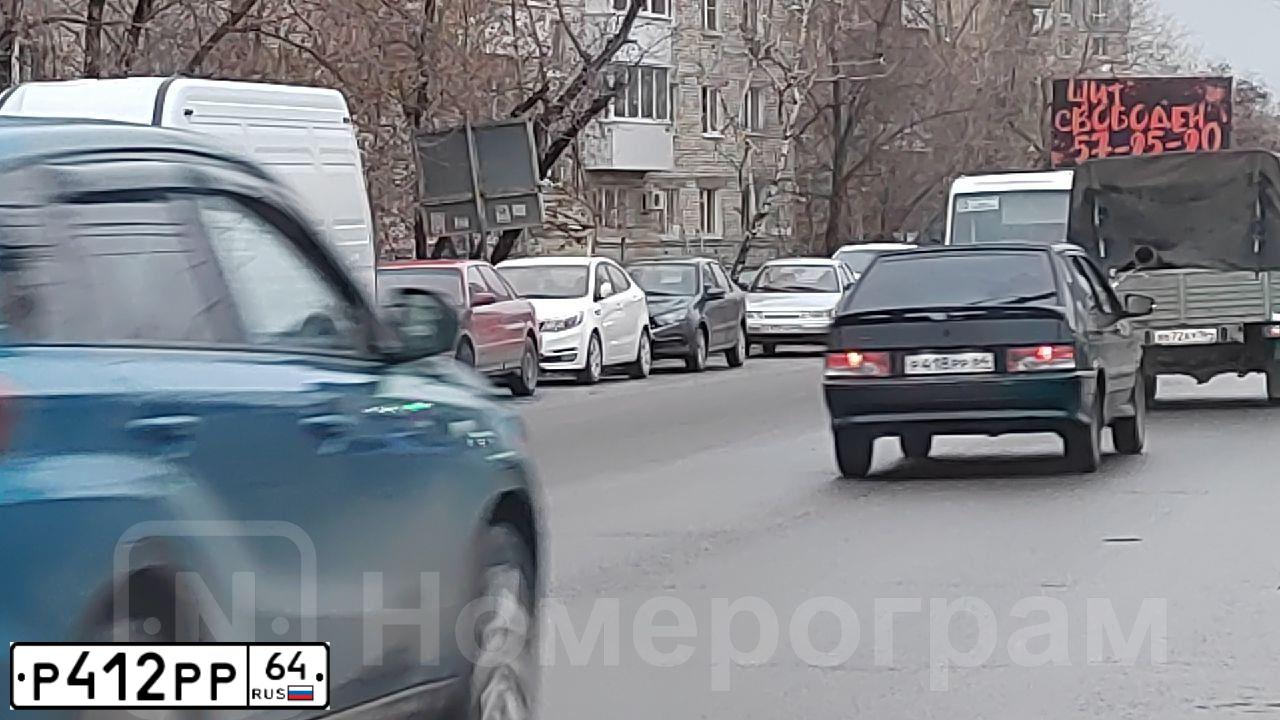 Фото автомобиля VOLKSWAGEN TOUAREG, 2003 — госномер А235ЕО156. Цвет: БЕЛЫЙ (СЕРЫЙ)