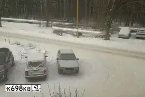 Фото автомобиля LADA 2109 SAMARA, 2001 — госномер М450НС196. Цвет: СВЕТЛО-СЕРЫЙ