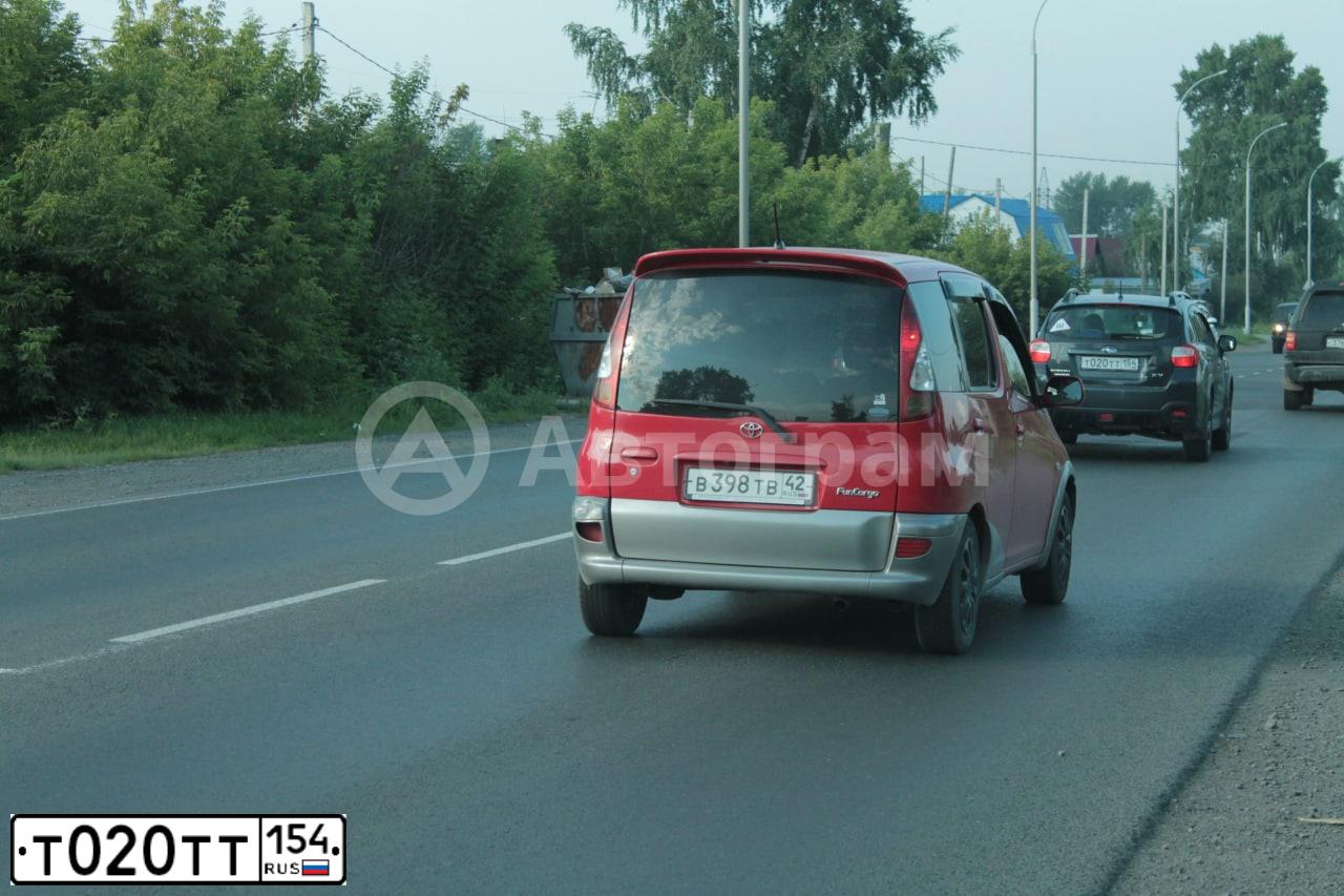 Фото автомобиля SUBARU IMPREZA, 2012 — госномер Т020ТТ154. Цвет: ТЕМНО СЕРЫЙ