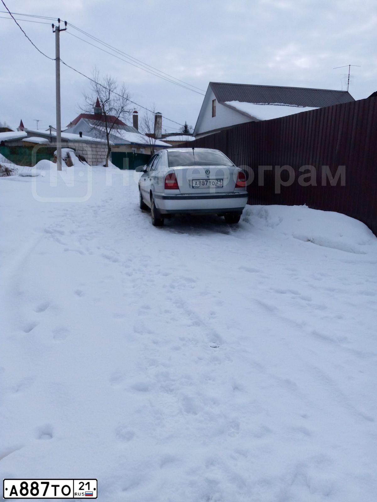 Фото автомобиля SKODA OCTAVIA, 1999 — госномер М813СС21
