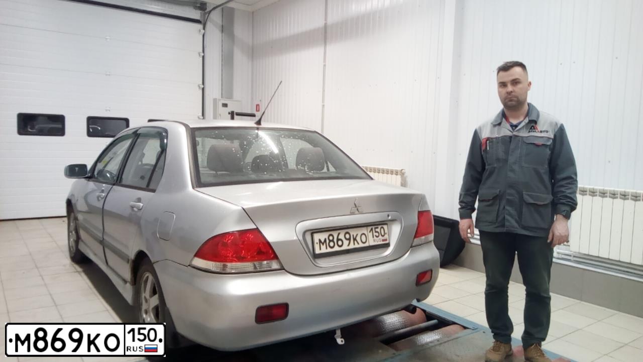 Фото автомобиля TOYOTA COROLLA, 2008 — госномер С301ВР159. Цвет: СВЕТЛО-ГОЛУБОЙ