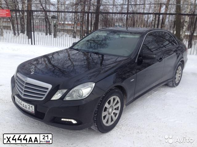 Фото автомобиля HYUNDAI SANTA FE, 2009 — госномер Е881ЕС21. Цвет: ЧЕРНЫЙ