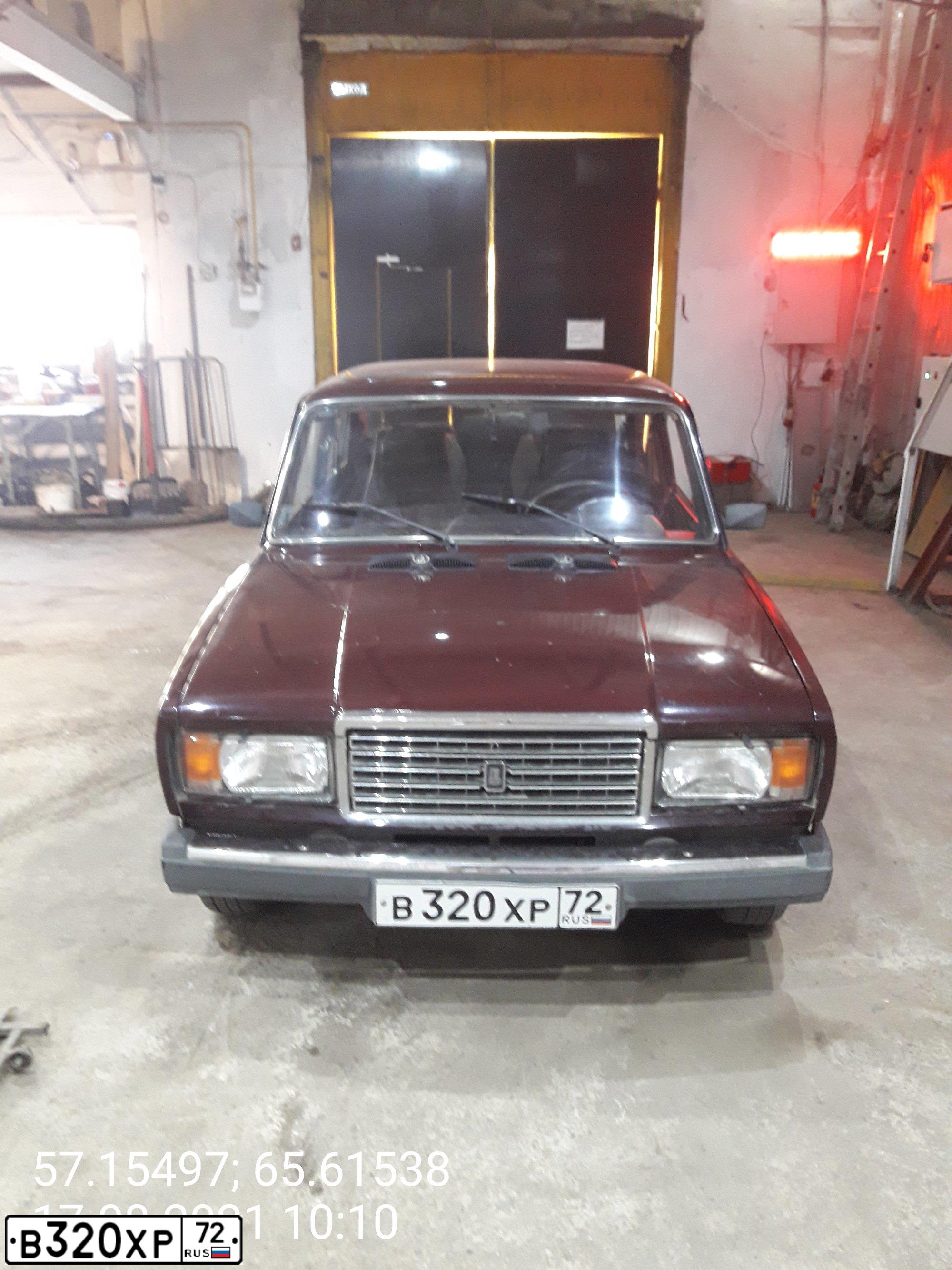 Фото автомобиля LADA 2107, 2005 — госномер В320ХР72. Цвет: ТЕМНО-КРАСНЫЙ