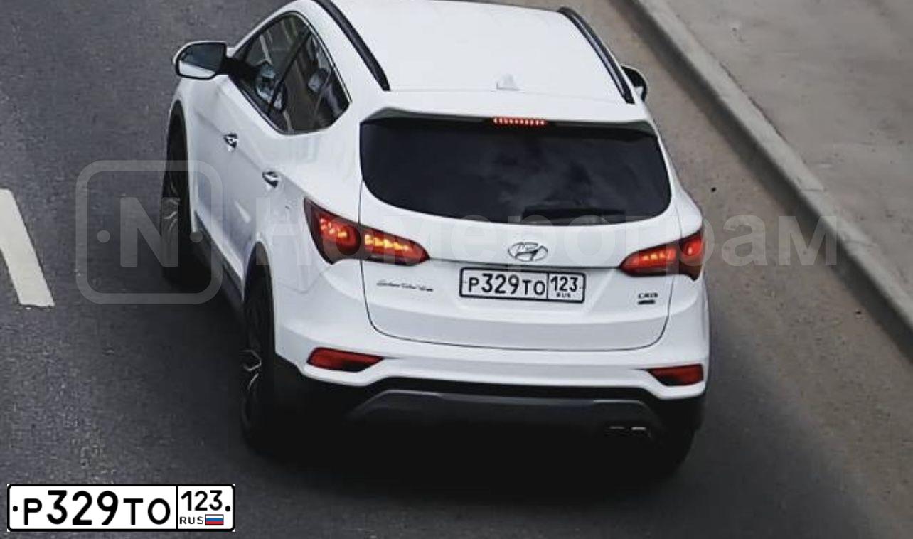 Фото автомобиля HYUNDAI SANTA FE, 2017 — госномер О006МР193. Цвет: БЕЛЫЙ