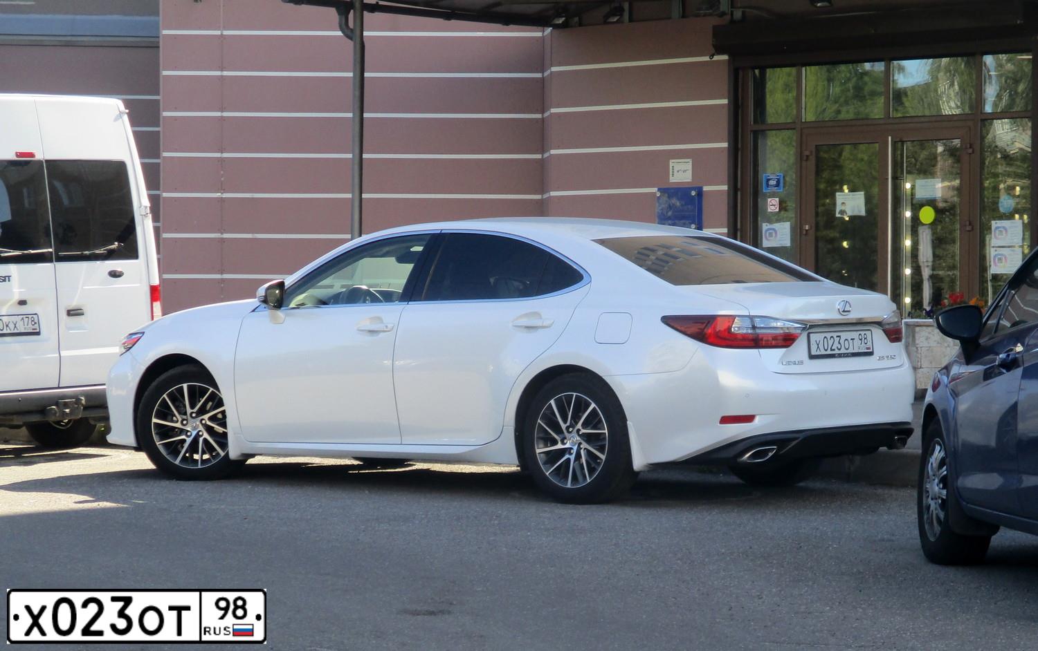 Фото автомобиля MERCEDES C-KLASSE, 2007 — госномер А158ВУ198. Цвет: ЧЕРНЫЙ