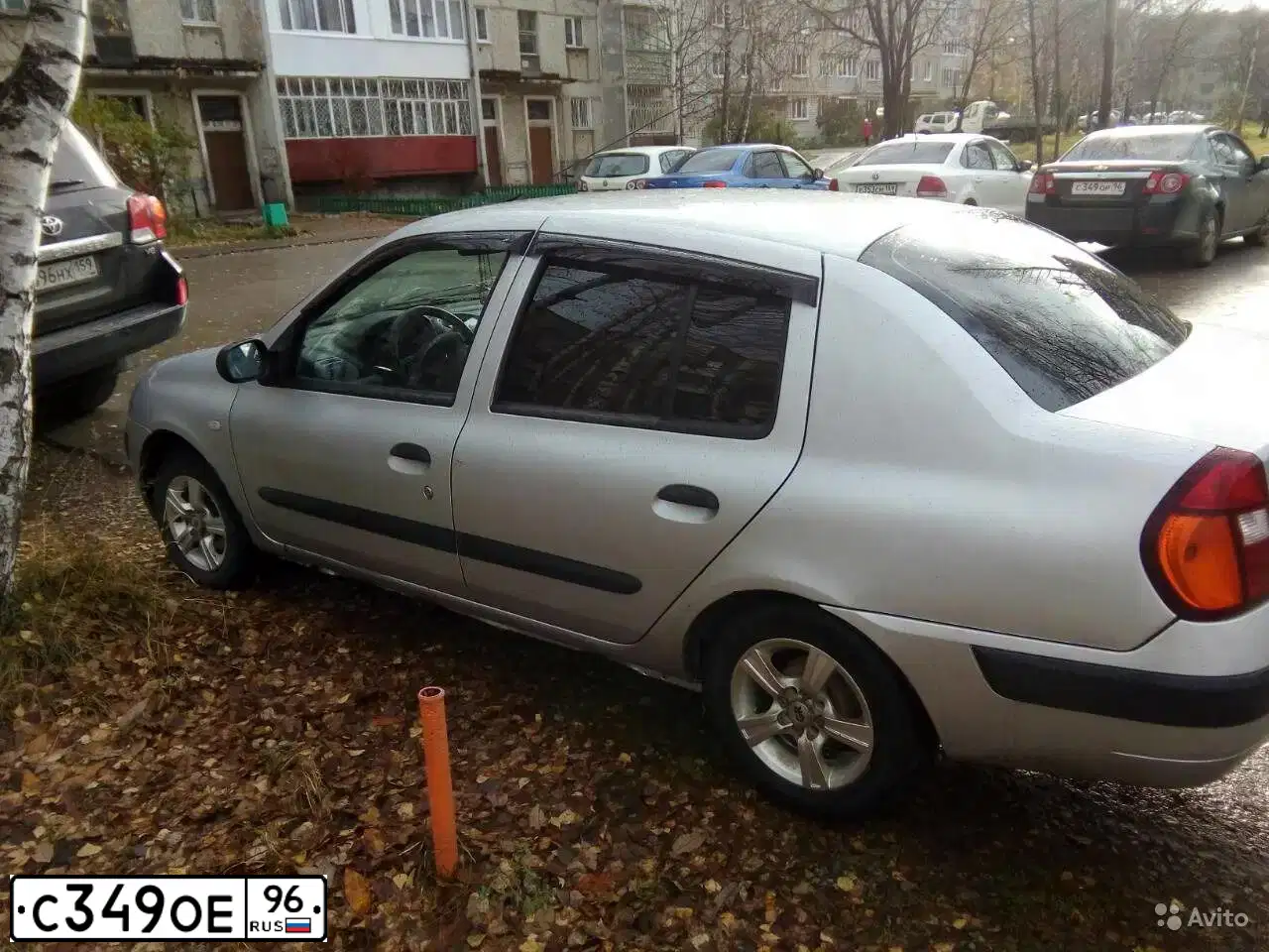 Фото автомобиля DAEWOO NEXIA, 2010 — госномер Т125ТА196. Цвет: синий