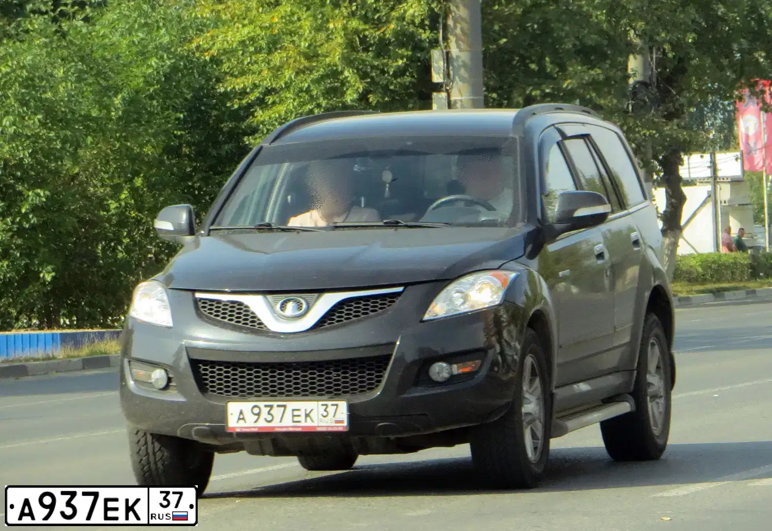 Фото автомобиля GREAT WALL HOVER, 2013 — госномер А937ЕК37. Цвет: ЧЕРНЫЙ