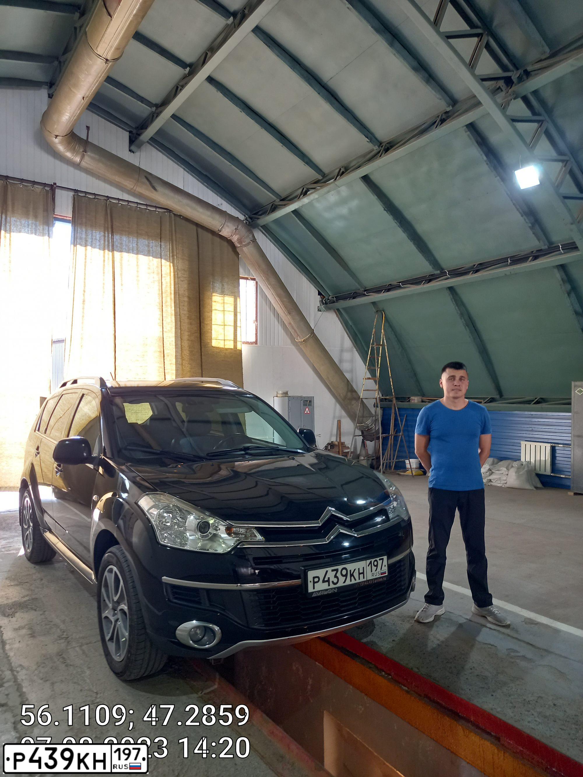 Фото автомобиля CITROEN C-CROSSER, 2011 — госномер Т634УА790. Цвет: ЧЕРНЫЙ