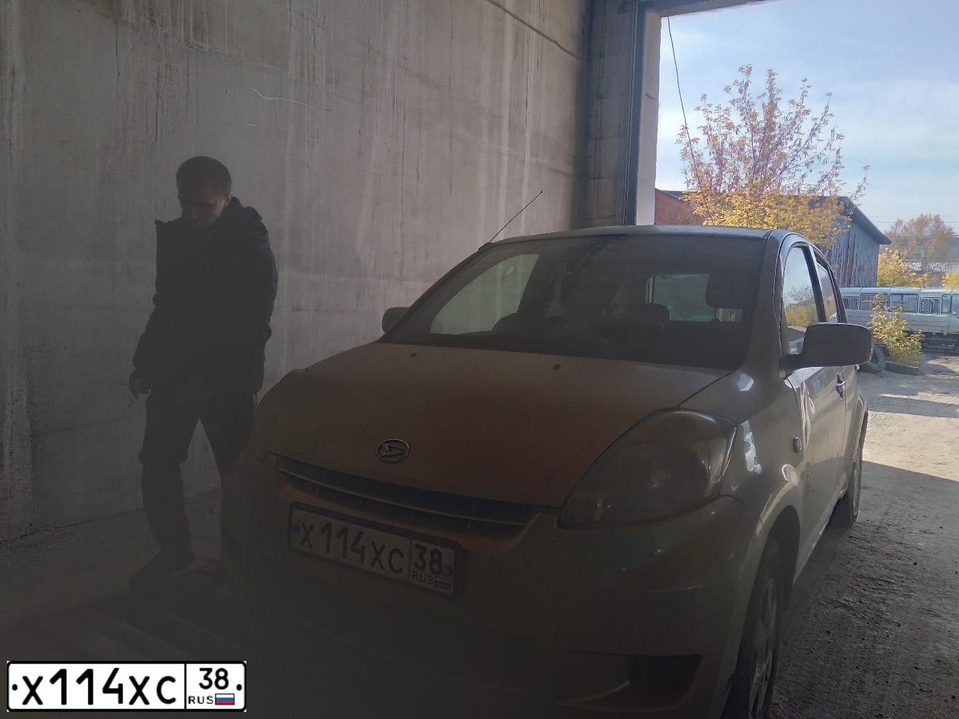 Фото автомобиля DAIHATSU BOON, 2009 — госномер Т494НМ03