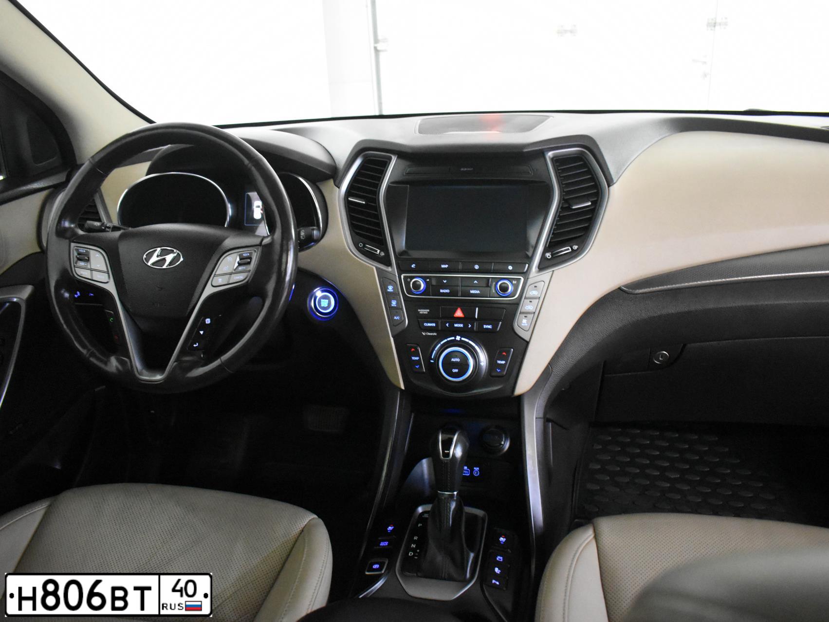 Фото автомобиля HYUNDAI SANTA FE, 2021 — госномер У550ОА31