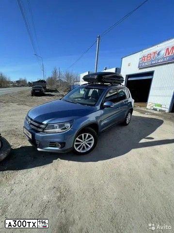 Фото автомобиля VOLKSWAGEN TIGUAN, 2013 — госномер У657ВМ774. Цвет: СЕРО-СИНИЙ