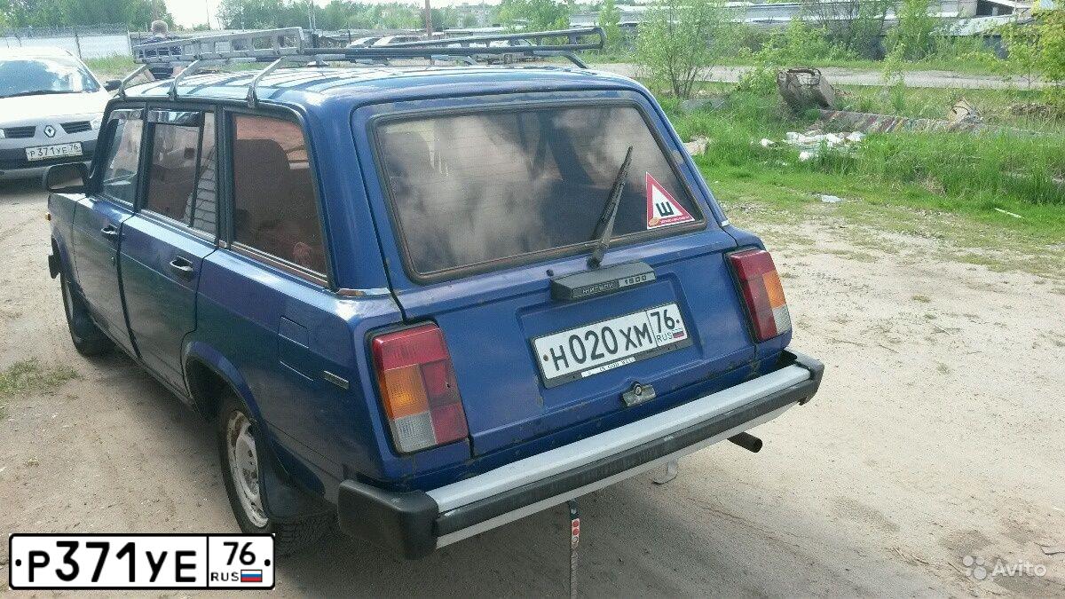 Фото автомобиля RENAULT MEGANE, 2004 — госномер В682МТ37. Цвет: КОРИЧНЕВЫЙ СЕРО-БЕЖЕВЫЙ