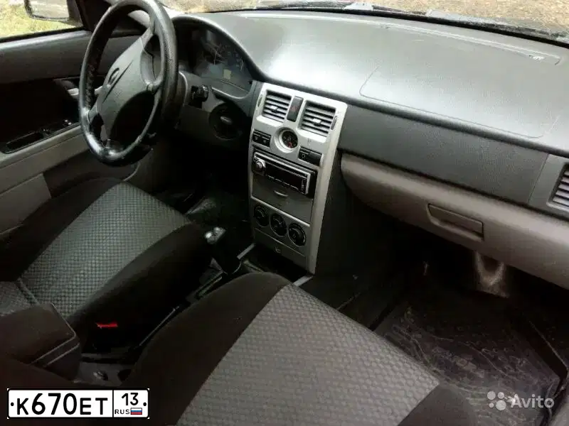 Фото автомобиля LADA PRIORA, 2010 — госномер М400АХ13