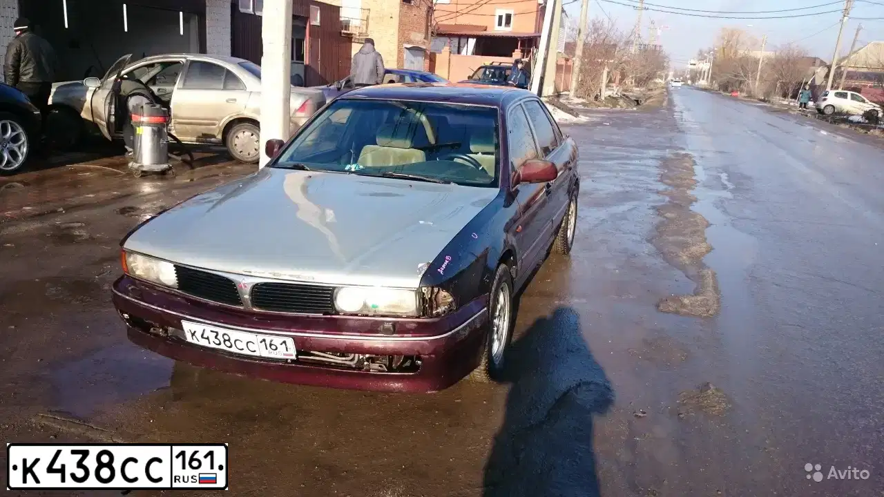 Фото автомобиля MITSUBISHI SIGMA, 1995 — госномер М420ММ23. Цвет: ТЕМНО-ВИШНЕВЫЙ