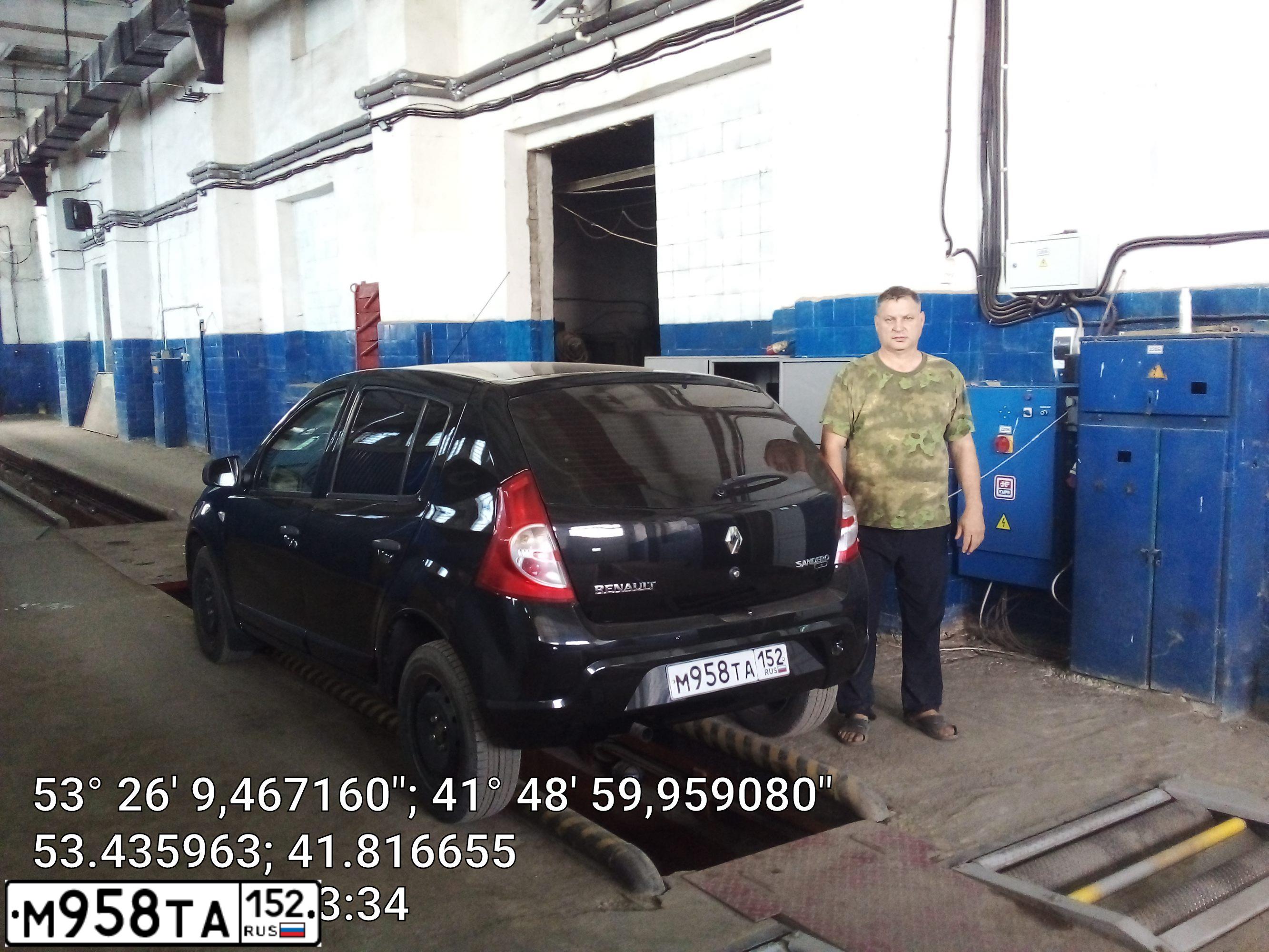 Фото автомобиля RENAULT SANDERO, 2013 — госномер О816УК68. Цвет: ЧЕРНЫЙ