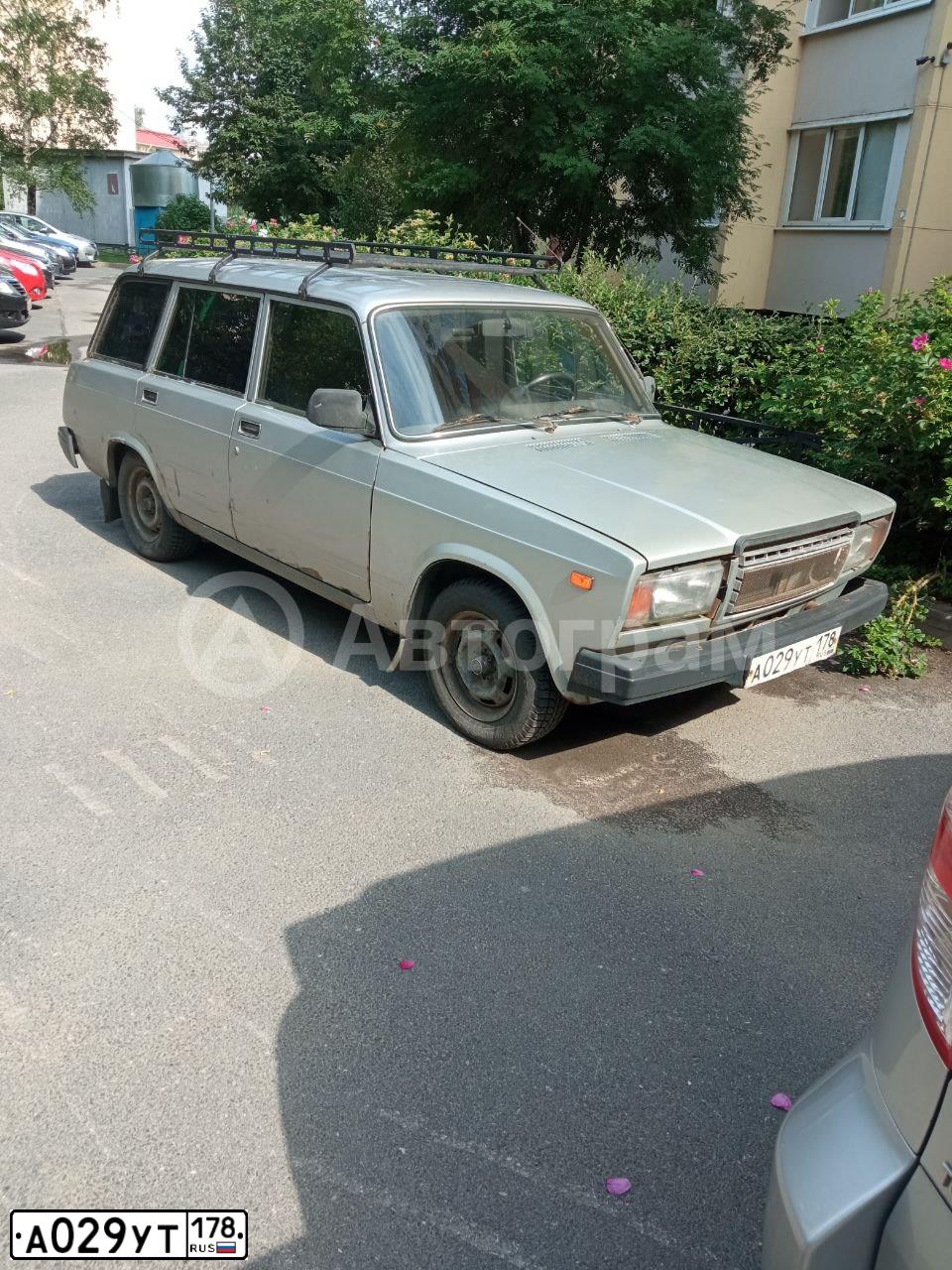 Фото автомобиля LADA 2104, 2010 — госномер А029УТ178. Цвет: БЕЛЫЙ