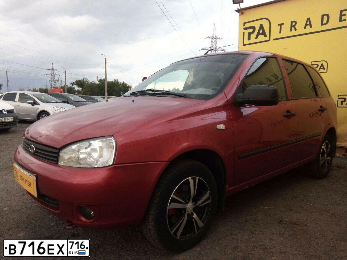 Фото автомобиля VOLKSWAGEN CADDY, 2013 — госномер В716ЕХ716. Цвет: Белый
