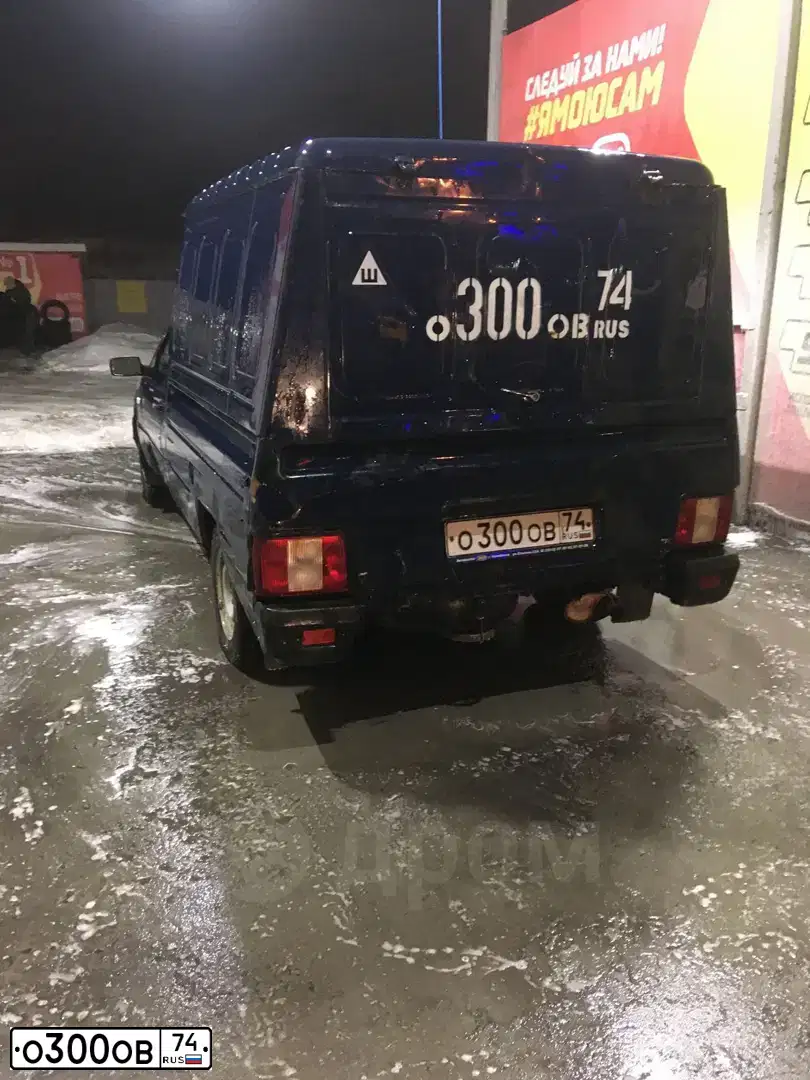 Фото автомобиля IZH 2717, 2002 — госномер О300ОВ74. Цвет: СИНЯЯ ТЕМНО-СИНЯЯ