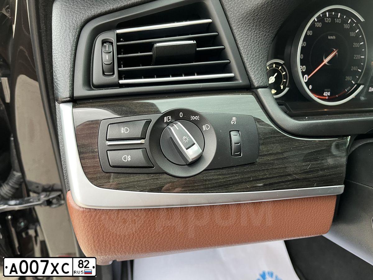 Фото автомобиля TOYOTA LANDCRUISER 200, 2011 — госномер О737РО93. Цвет: БЕЛЫЙ