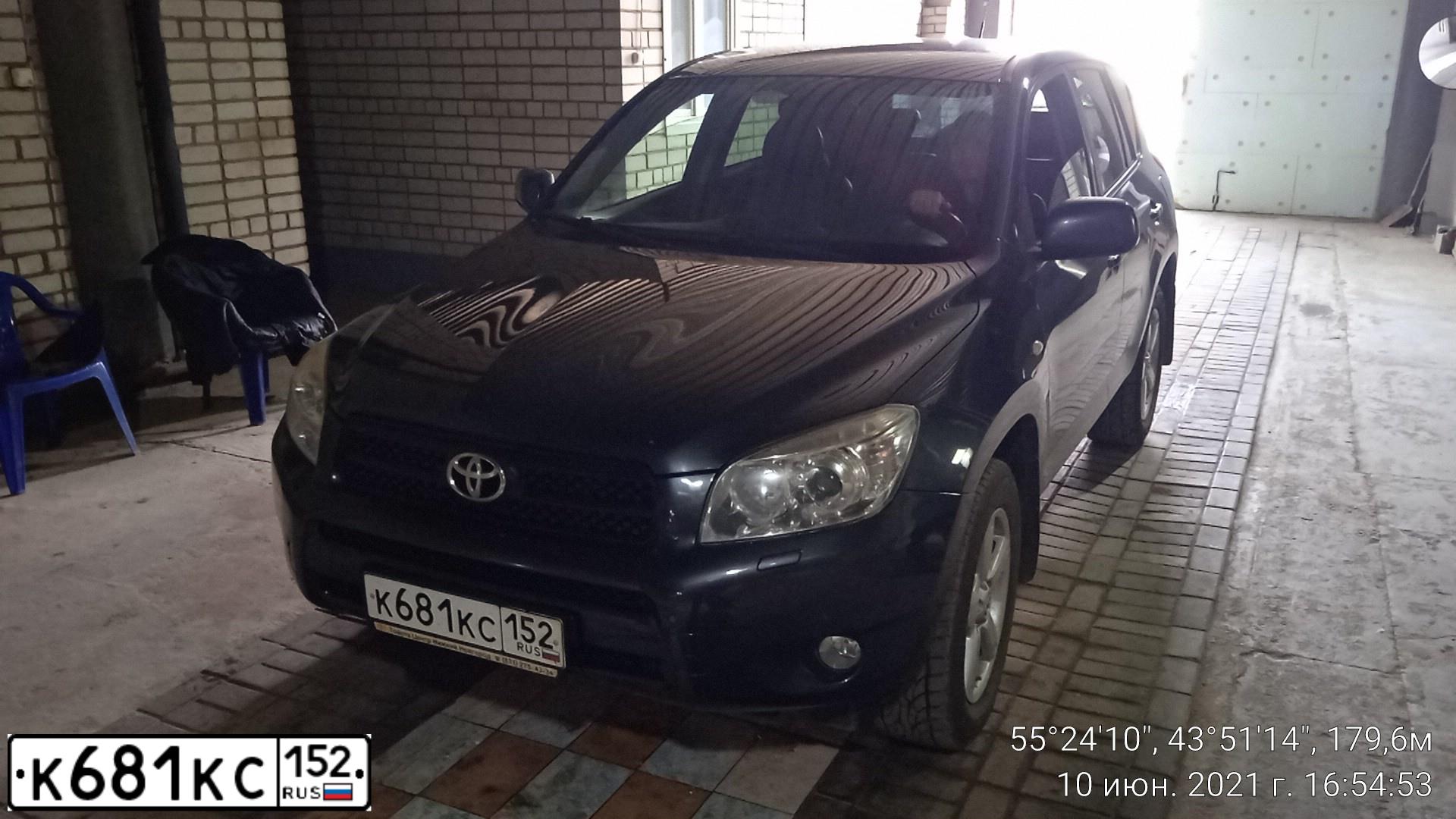 Фото автомобиля TOYOTA RAV4, 2007 — госномер Т090ХО52. Цвет: ТЕМНО-СЕРЫЙ