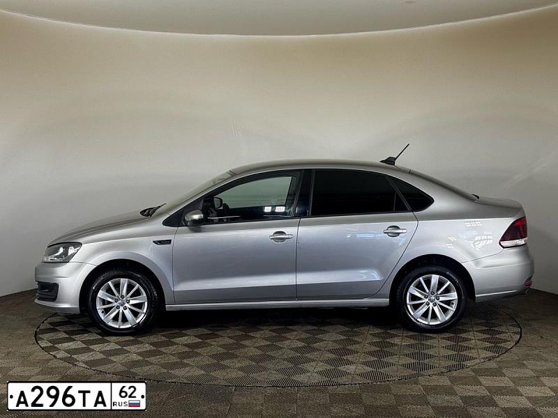 Фото автомобиля VOLKSWAGEN POLO, 2018. Цвет: СЕРЕБРИСТЫЙ