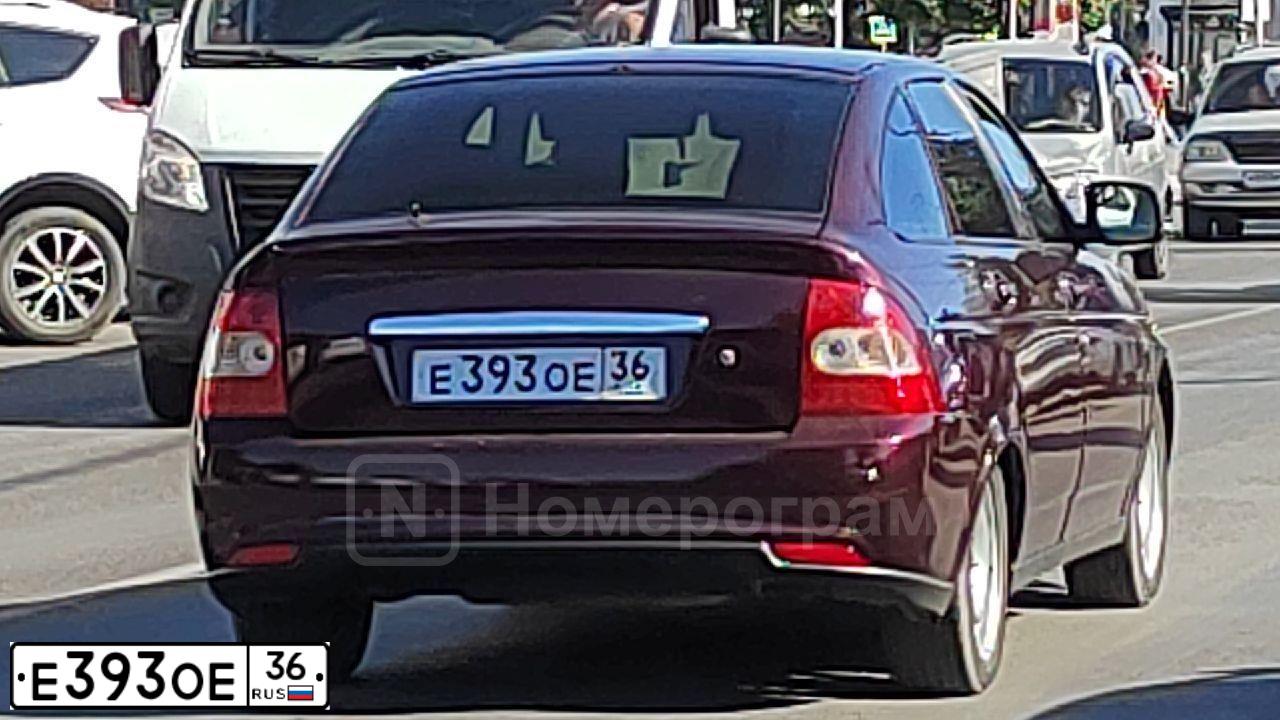 Фото автомобиля LADA 2112, 2003 — госномер В188КУ136. Цвет: СЕРЕБРИСТО-ГОЛУБОЙ