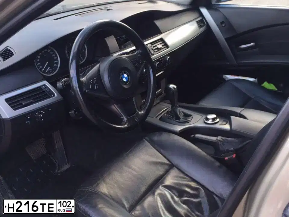 Фото автомобиля BMW 525D, 2005 — госномер У817ЕХ716. Цвет: ЖЕЛТЫЙ(ЗОЛОТИСТЫЙ)