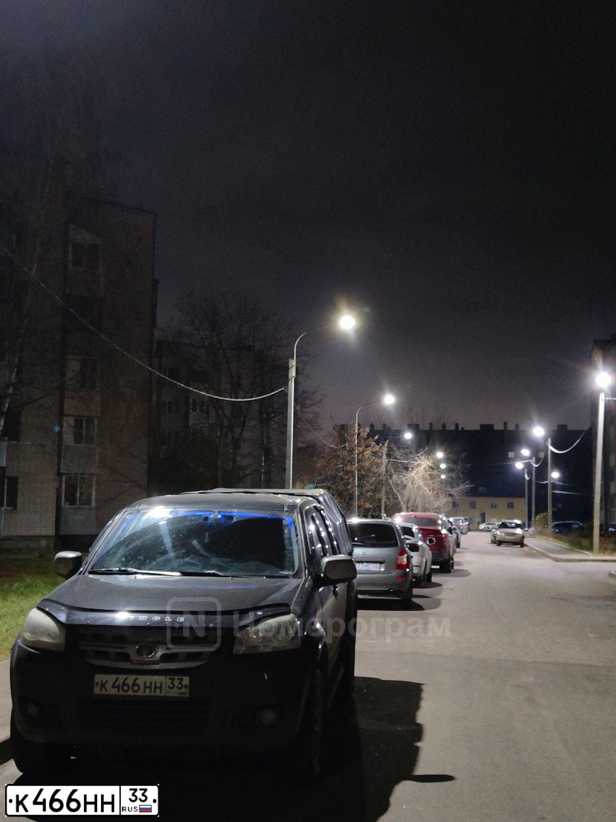 Фото автомобиля GREAT WALL WINGLE, 2012 — госномер К466НН33. Цвет: ЧЕРНЫЙ