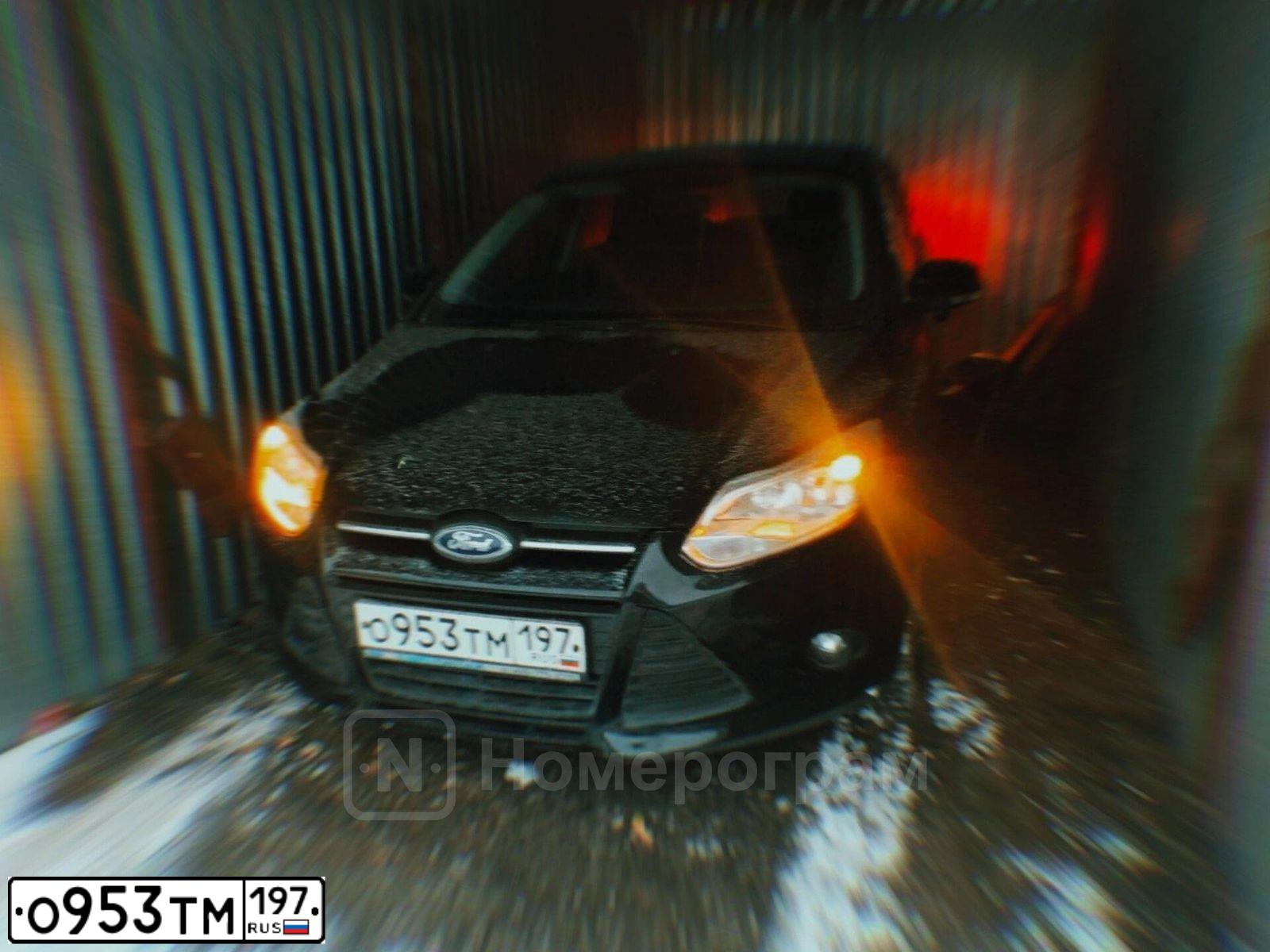 Фото автомобиля FORD FOCUS, 2012 — госномер О953ТМ197. Цвет: ЧЕРНЫЙ