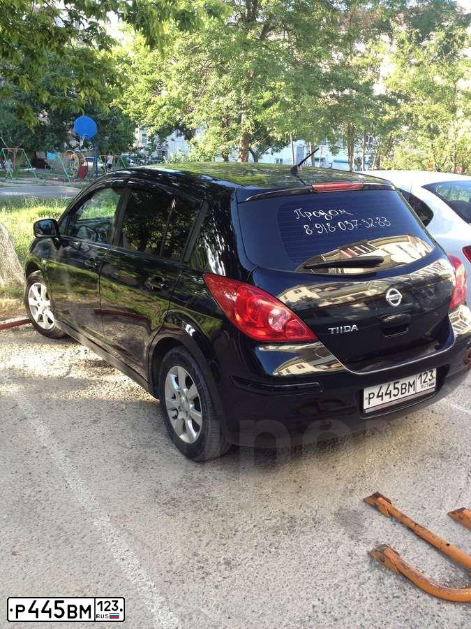 Фото автомобиля NISSAN TIIDA, 2007 — госномер Р445ВМ123. Цвет: ЧЕРНЫЙ