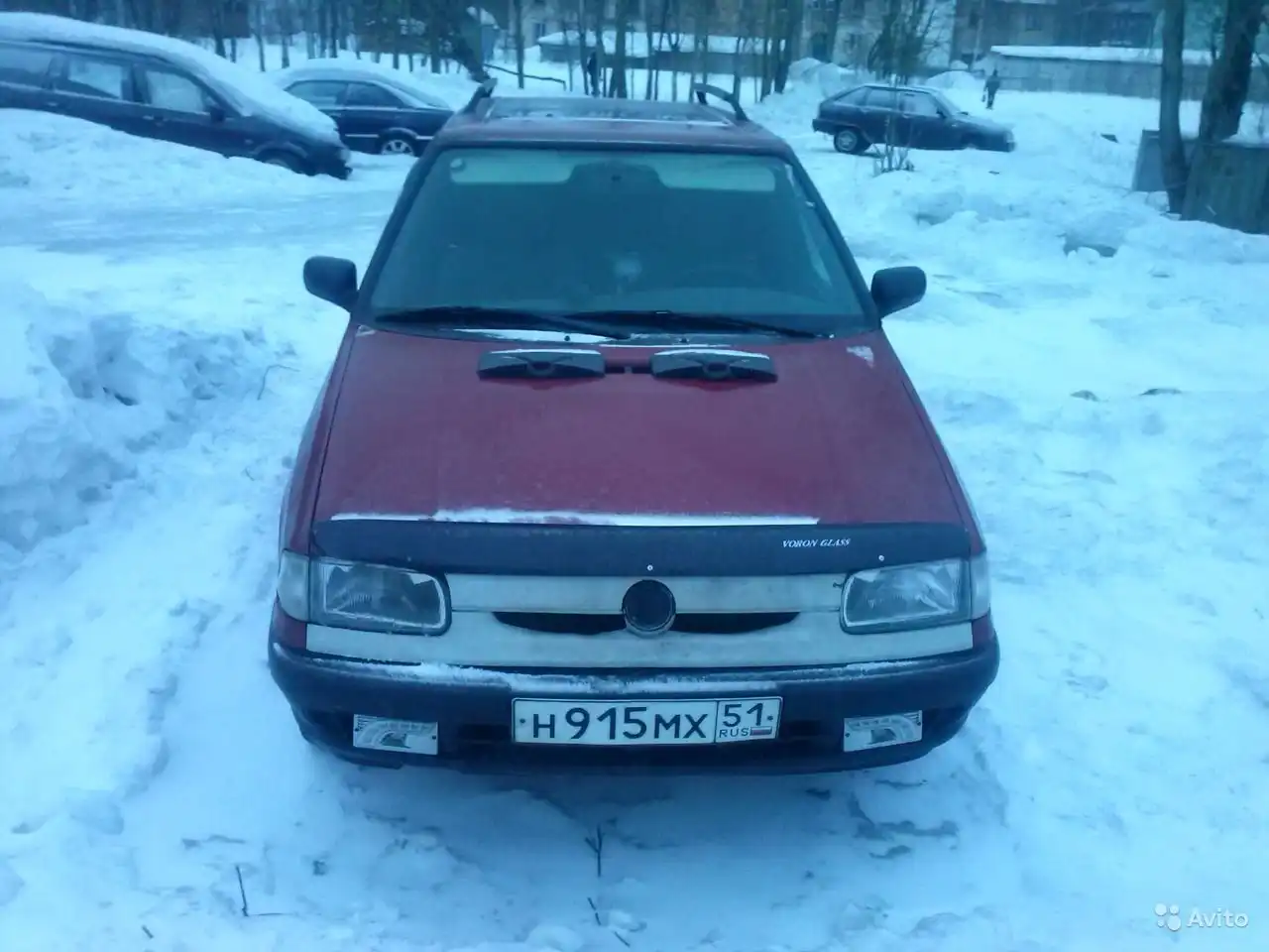 Фото автомобиля SKODA FELICIA, 1996 — госномер Н915МХ51. Цвет: ТЕМНО-КРАСНЫЙ