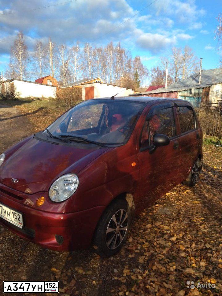 Фото автомобиля DAEWOO MATIZ, 2010 — госномер Р688АУ550. Цвет: ТЕМНО-КРАСНЫЙ