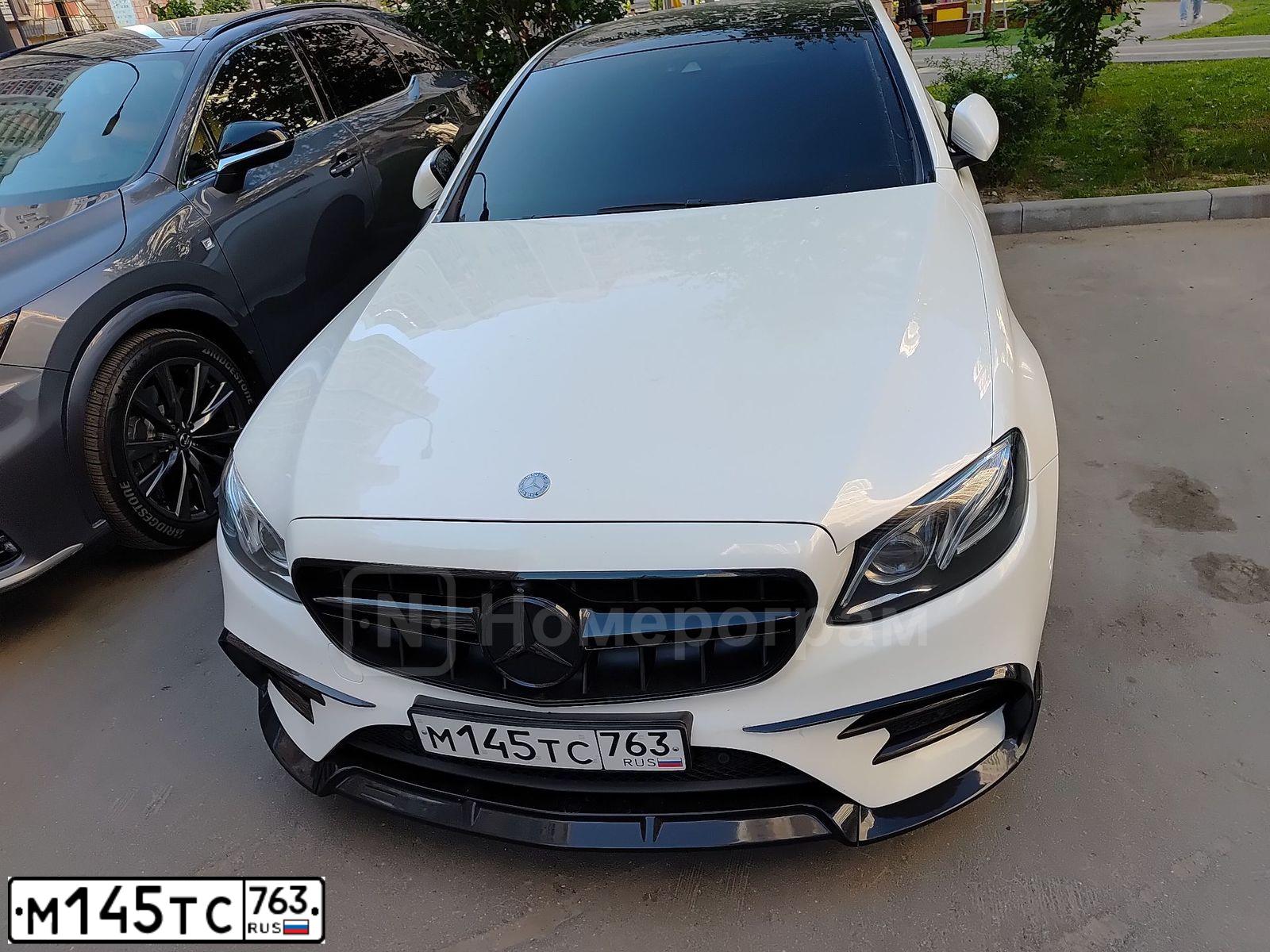 Фото автомобиля MERCEDES E-KLASSE, 2016 — госномер М145ТС763. Цвет: Белый