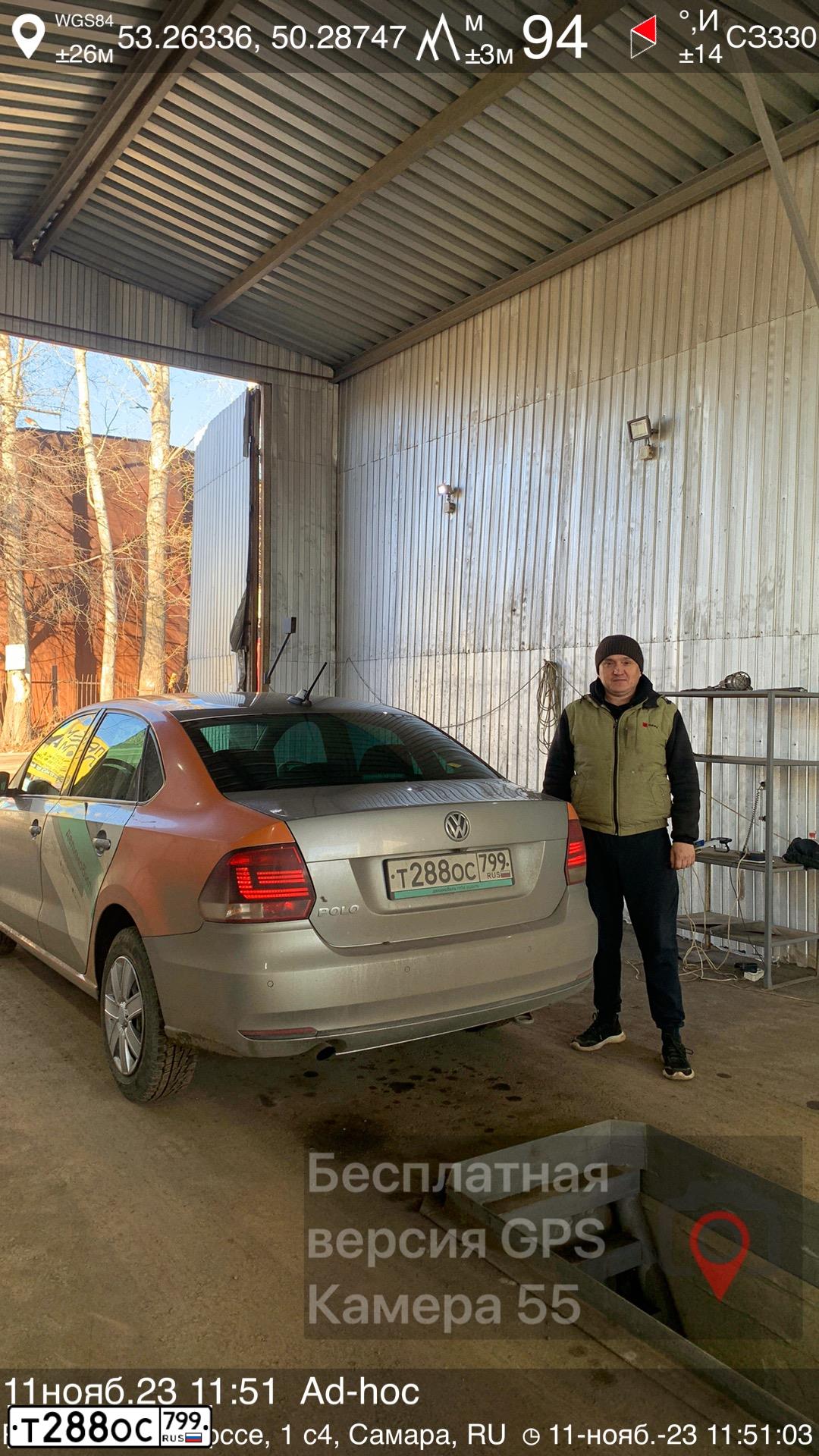 Фото автомобиля VOLKSWAGEN POLO, 2019 — госномер Т288ОС799. Цвет: Серебристый