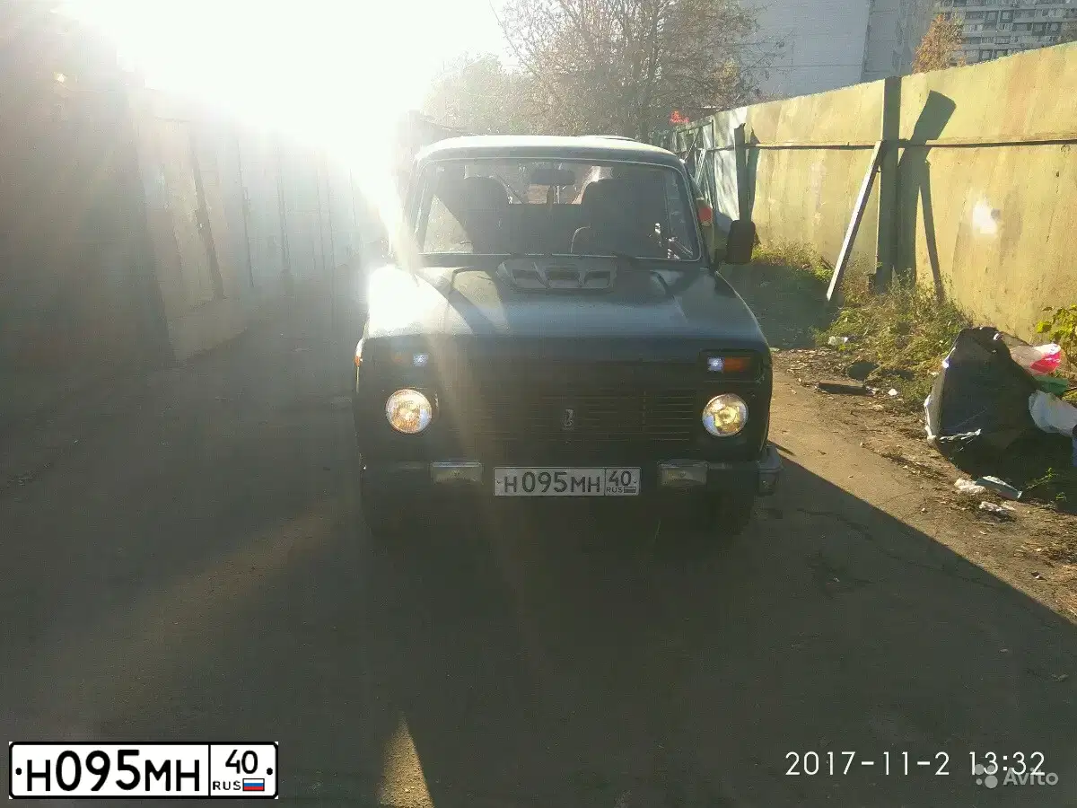 Фото автомобиля LADA 2121 NIVA, 2002 — госномер Р363СА90. Цвет: сине-зеленый