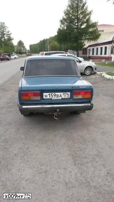 Фото автомобиля NISSAN НИССАНХТРАЙЛ2.5С, 2006 — госномер Х009НУ174. Цвет: ЧЕРНЫЙ